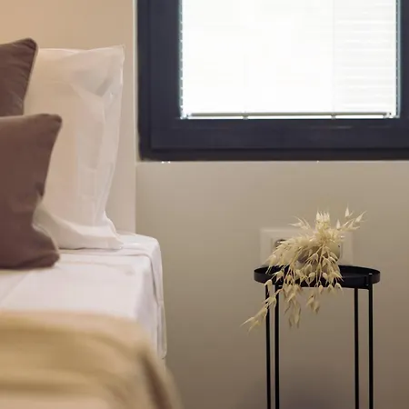 Terra Petra Luxury - The Seafront Retreat Villa Skinaria
