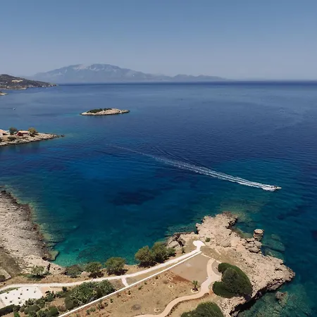 Terra Petra Luxury - The Seafront Retreat * Skinaria